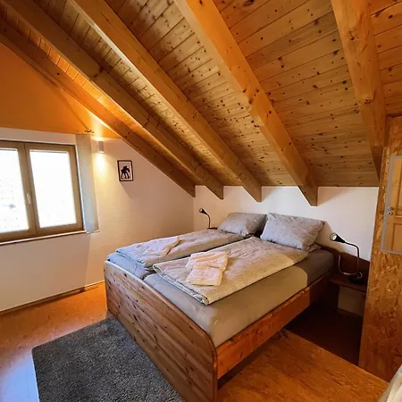 Deti's Apartmán Andernach